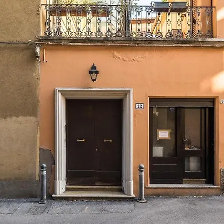 Cozy Central Apartment By Wonderful Italy Bologna Exterior photo